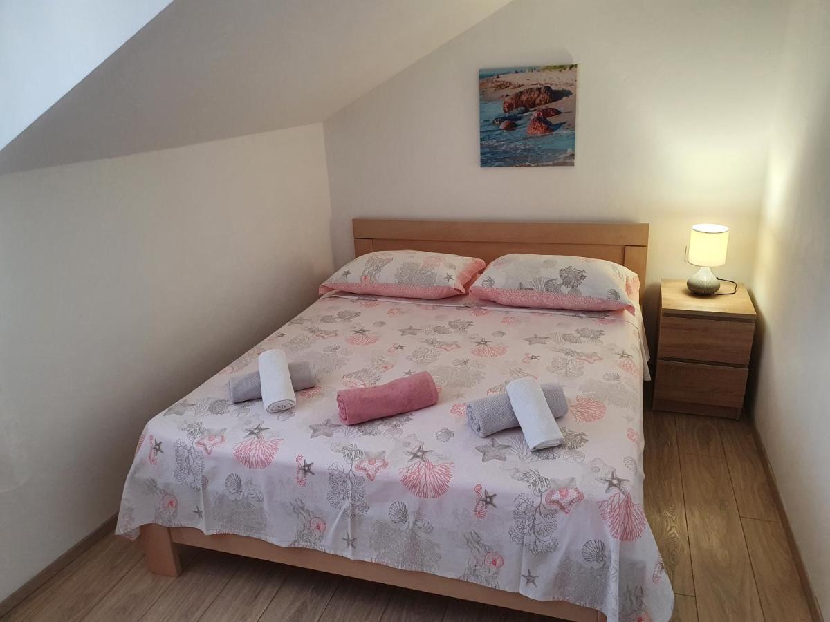 Apartaments Ukic Prvic Sepurine Exteriör bild
